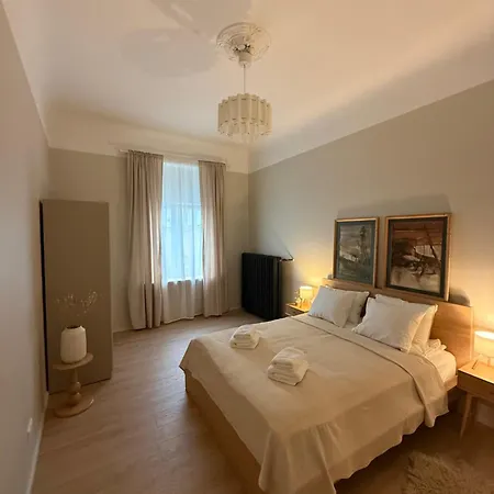 Virsis Appartement *